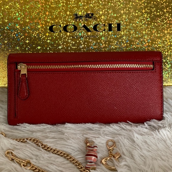 🔥Red Valentine Coach Gold Chain Boxed w/Charms🔥 - Picture 4 of 11